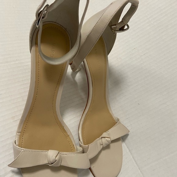 Marc Fisher bow heels beige women size 9m - Picture 5 of 12